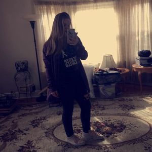 Meet your Posher, Paige